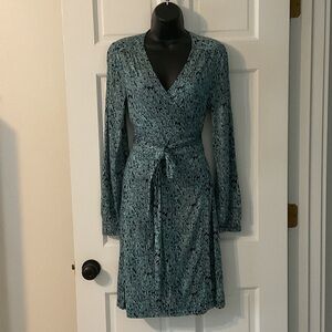 Lilly Pulitzer Blue Patterned Long Sleeve Dress